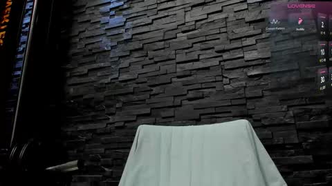 David online show from December 4, 8:17 pm