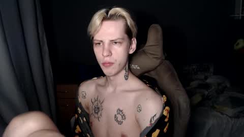 Snapshot of zaaaaaaaaaaaaaaaap chatting on March 6, 8:16 pm Toshka online show from March 6, 8:16 pm