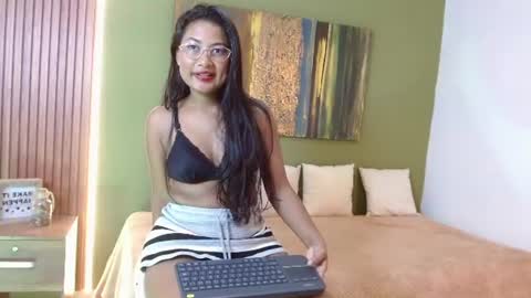 Zara Black online show from July 24, 8:40 pm