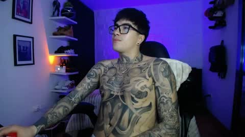 Snapshot of zac_muller1 chatting on April 26, 1:58 am zac_muller1 online show from April 26, 1:58 am