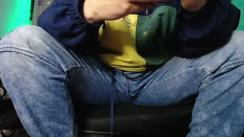Snapshot of zac_watson chatting on January 12, 5:22 pm Zac Freelance model online show from January 12, 5:22 pm