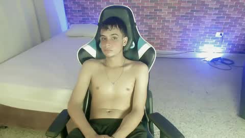 ZACARIAS online show from September 23, 3:53 am