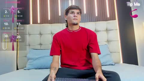 Snapshot of zack23__ chatting on July 2, 3:23 am zack23__ online show from July 2, 3:23 am