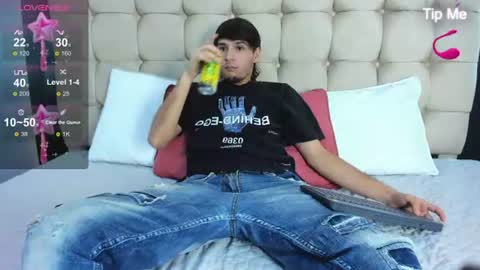 Snapshot of zack23__ chatting on July 12, 3:19 am zack23__ online show from July 12, 3:19 am