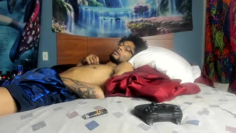 Snapshot of zack_piphermax chatting on September 8, 10:09 pm Zack Pipher online show from September 8, 10:09 pm