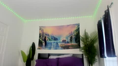 Snapshot of zack_piphermax chatting on March 28, 12:16 pm Zack Pipher online show from March 28, 12:16 pm