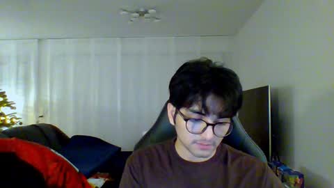 Snapshot of zactatum1 chatting on December 20, 4:14 pm zac online show from December 20, 4:14 pm