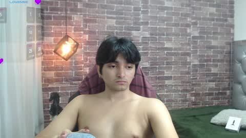 Snapshot of zactatum1 chatting on February 5, 9:50 pm zac online show from February 5, 9:50 pm