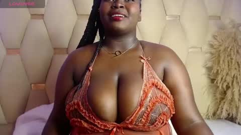 zafira_lux online show from May 22, 1:28 pm