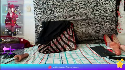 Snapshot of zafira_mature chatting on April 1, 5:43 pm zafira online show from April 1, 5:43 pm