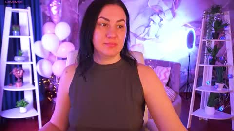 Zafiramoonn online show from February 20, 2:28 pm