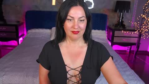 Zafiramoonn online show from May 30, 8:06 pm
