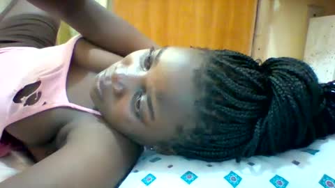 Snapshot of zainxxxx chatting on January 25, 1:30 pm zainxxxx online show from January 25, 1:30 pm