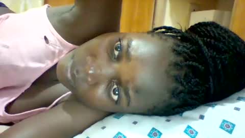 Snapshot of zainxxxx chatting on February 2, 5:15 pm zainxxxx online show from February 2, 5:15 pm