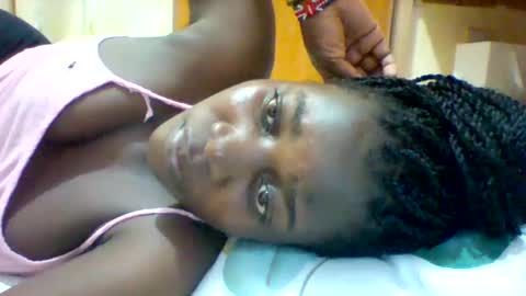 Snapshot of zainxxxx chatting on February 6, 4:58 pm zainxxxx online show from February 6, 4:58 pm