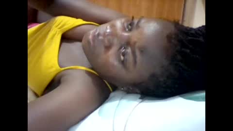 Snapshot of zainxxxx chatting on February 17, 9:52 pm zainxxxx online show from February 17, 9:52 pm