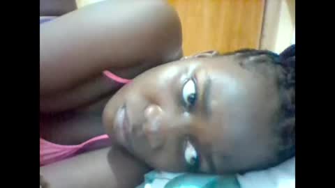 Snapshot of zainxxxx chatting on February 24, 9:41 pm zainxxxx online show from February 24, 9:41 pm