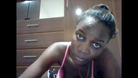 zainxxxx online show from June 1, 1:46 pm