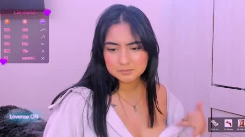 Snapshot of zakura_ania chatting on May 15, 9:33 pm zakura_ania online show from May 15, 9:33 pm