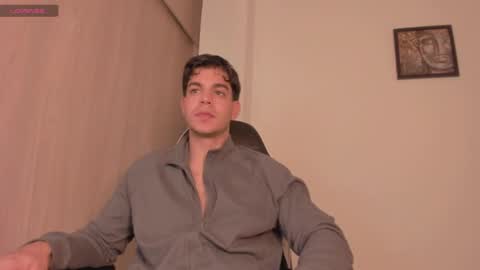 Snapshot of zamir_scott chatting on April 29, 10:27 pm zamir online show from April 29, 10:27 pm