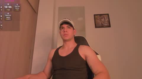 Snapshot of zamir_scott chatting on June 23, 12:19 am zamir online show from June 23, 12:19 am
