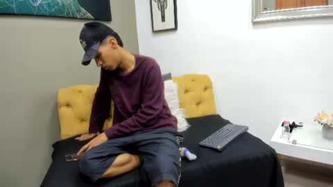 Snapshot of zane_belville chatting on June 22, 11:18 am Zane Belville online show from June 22, 11:18 am