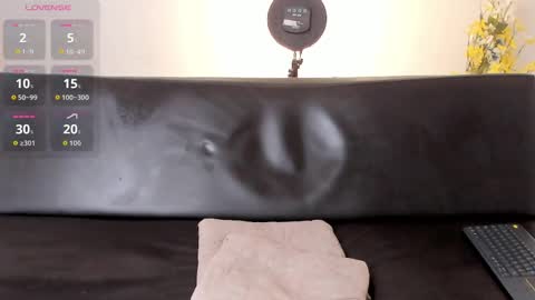 Zane Lux online show from May 2, 3:17 pm