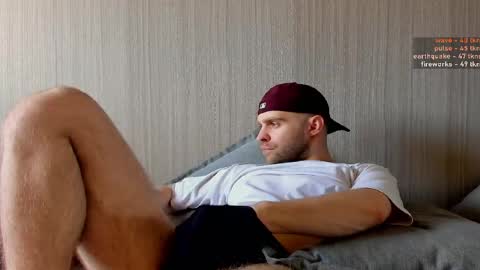 Zane online show from June 3, 1:14 pm