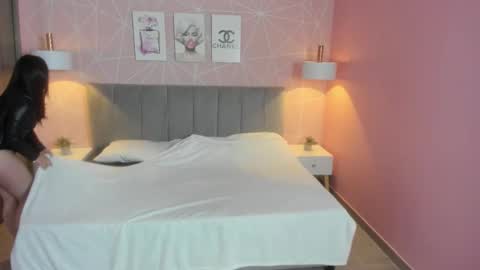 Zara Sweet  online show from March 24, 2:00 pm