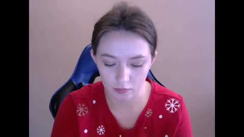 Snapshot of zara_golden chatting on February 6, 7:56 am chaturcum online show from February 6, 7:56 am