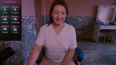 Snapshot of zara_golden chatting on September 23, 3:09 am chaturcum online show from September 23, 3:09 am