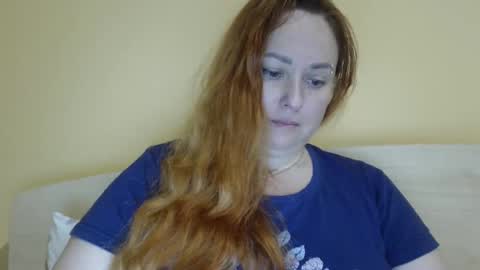 Snapshot of zara_red chatting on April 24, 9:56 am Kate. if im not here im here foxy red333 online show from April 24, 9:56 am