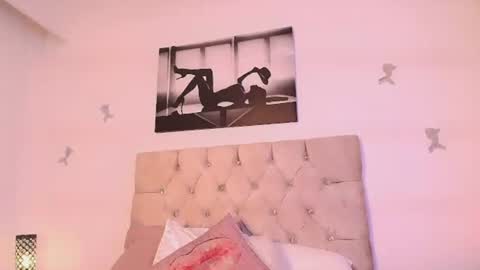Snapshot of zaracampbell chatting on July 7, 12:20 pm Zara online show from July 7, 12:20 pm