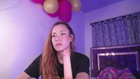 Zara online show from February 5, 2:19 am