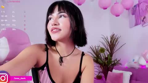 Zara online show from March 11, 8:37 pm