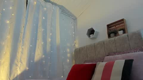 Zara . online show from February 24, 12:05 pm