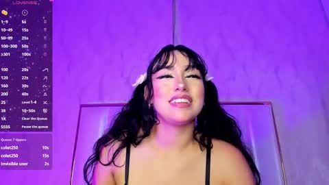     online show from February 5, 4:14 pm