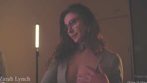 Miss Lynch   Next show  2911 online show from February 11, 1:54 am