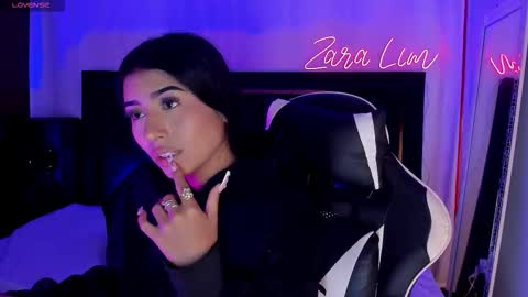 Zara Lim  online show from November 16, 2:17 am