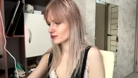 Snapshot of zaramontel chatting on February 5, 7:13 am zaramontel online show from February 5, 7:13 am