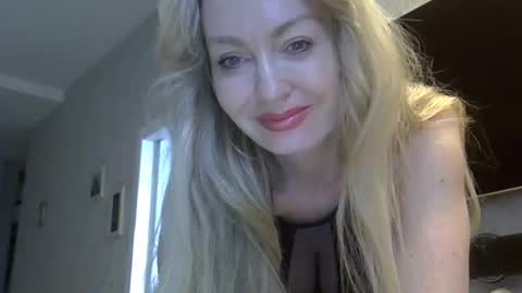 Zarina Swift online show from March 9, 11:14 am