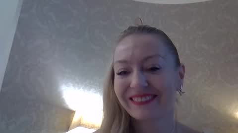 Zarina Swift online show from March 10, 4:50 am