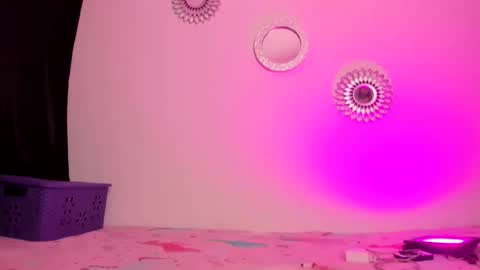 Zaritha Li online show from November 14, 10:36 am