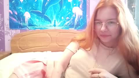 Snapshot of zarlefinowist chatting on March 21, 5:12 am Adelia online show from March 21, 5:12 am