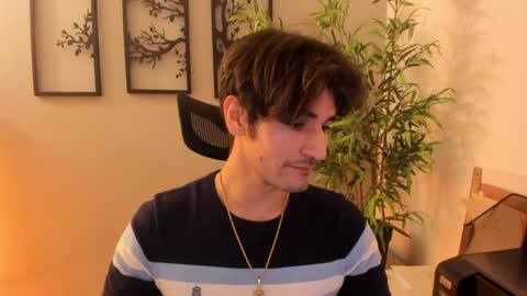 Snapshot of zarthurboy chatting on April 25, 5:54 am Arthur online show from April 25, 5:54 am
