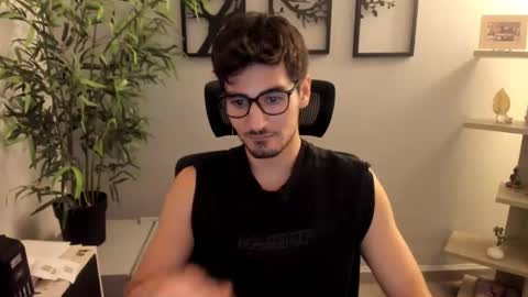 Snapshot of zarthurboy chatting on June 6, 5:01 am Arthur online show from June 6, 5:01 am