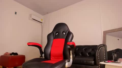 Zasha online show from January 18, 10:35 pm