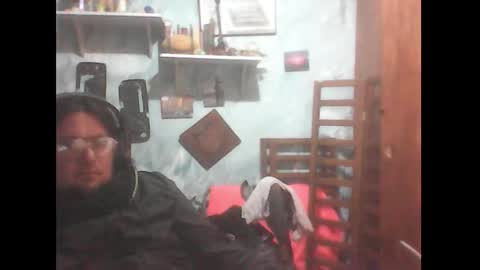 Snapshot of zatiro992 chatting on February 27, 4:56 am Zatth online show from February 27, 4:56 am