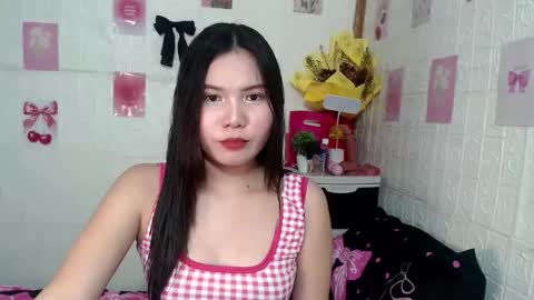 Yumi online show from November 21, 3:49 am