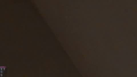 Snapshot of zayotto chatting on February 20, 4:31 am Hii im Zay. I save money for education. PVT Open. online show from February 20, 4:31 am